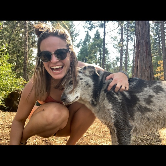 Meet your Posher, Bryn - Picture 1 of 1